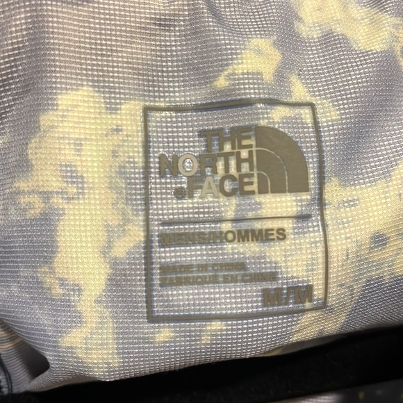 North Face lightweight jacket - Picture 4 of 4